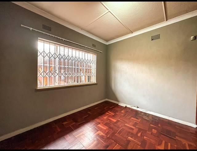 4 BEDROOM HOUSE FOR SALE IN WANNENBURGHOOGTE